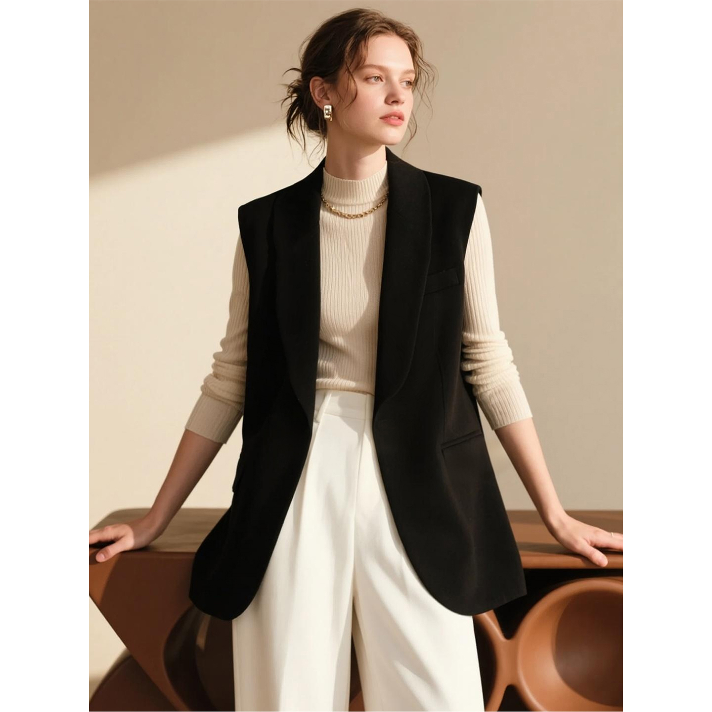 黑色西装马甲女2025年秋季