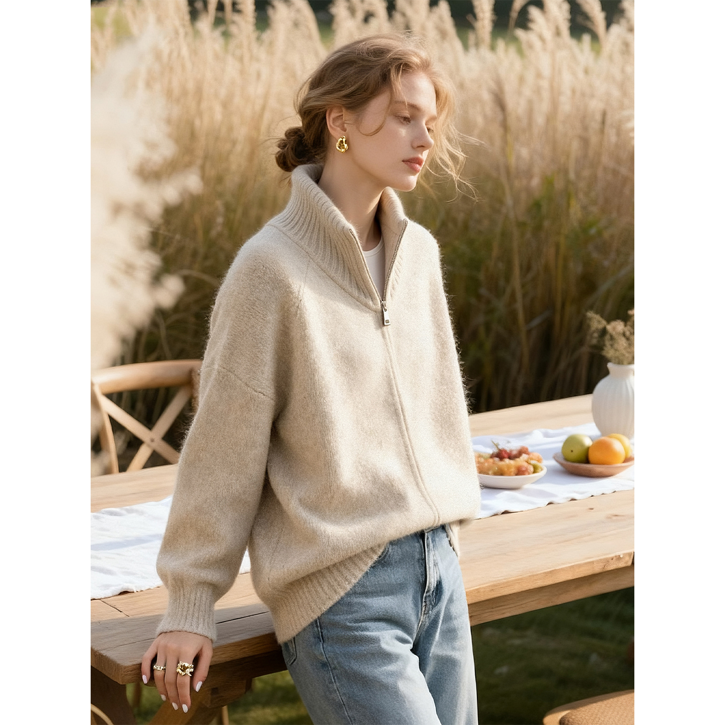燕麦色立领羊毛针织开衫女2025年