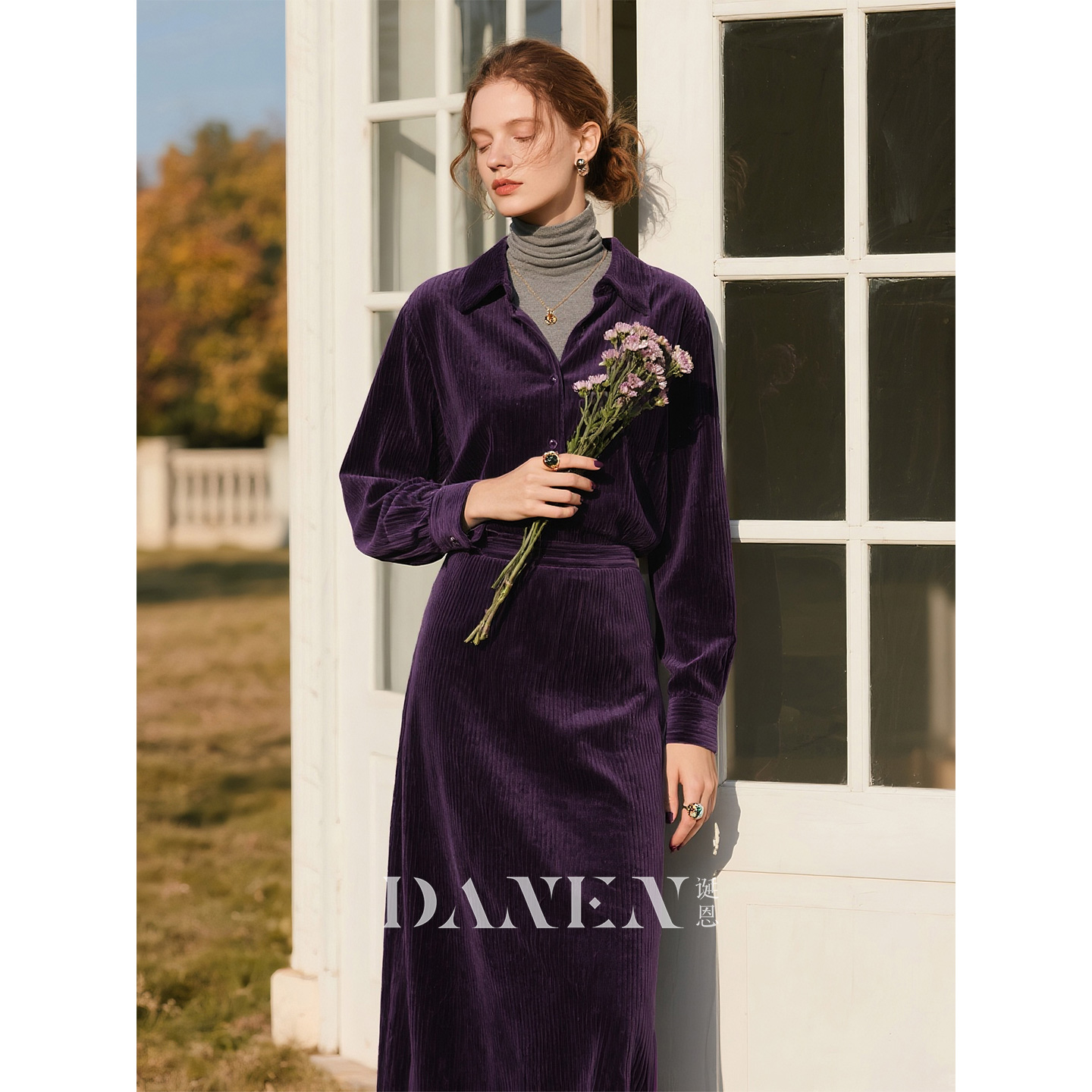 深紫色灯芯绒套装女秋冬两件套