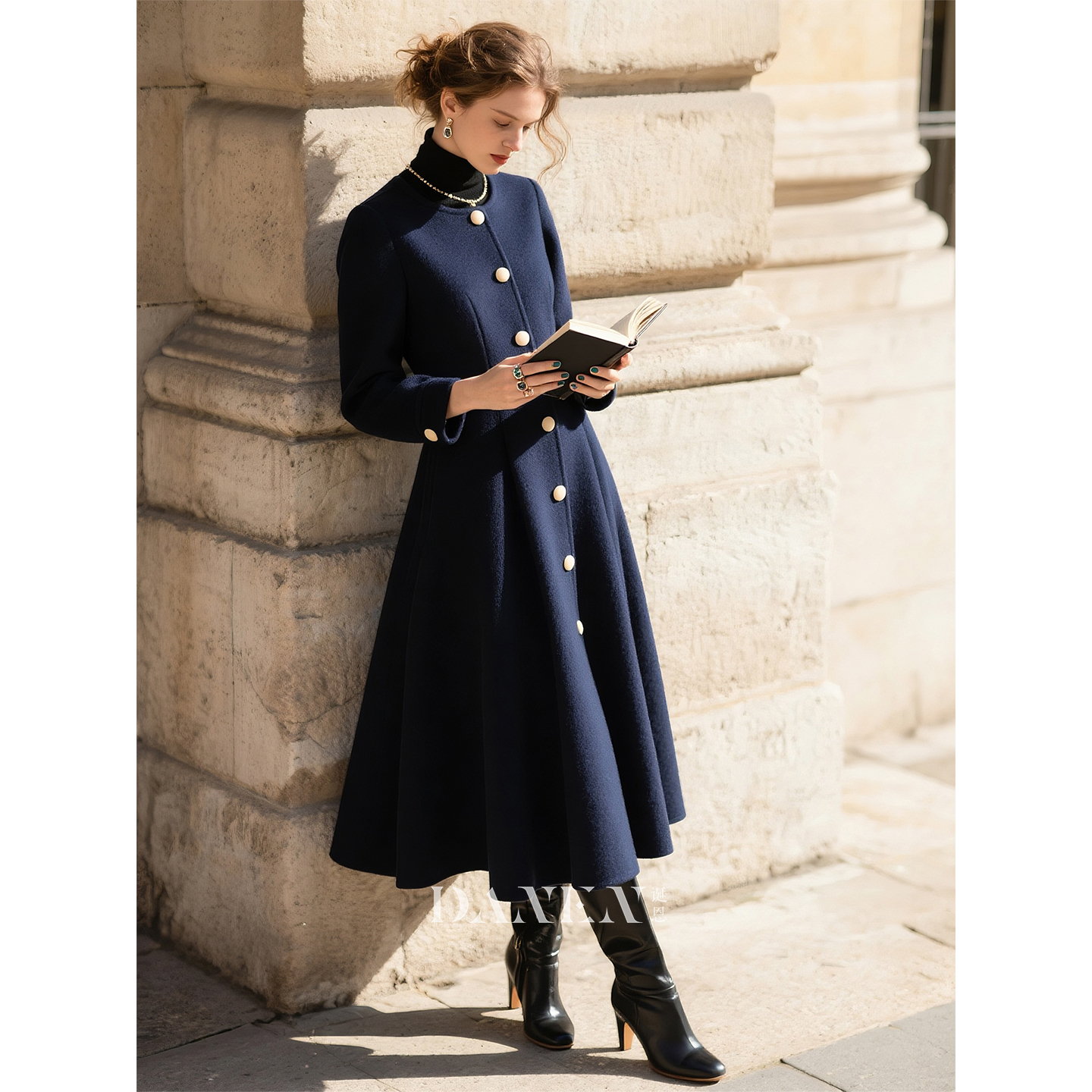 深蓝色毛呢连衣裙女2025秋冬新款
