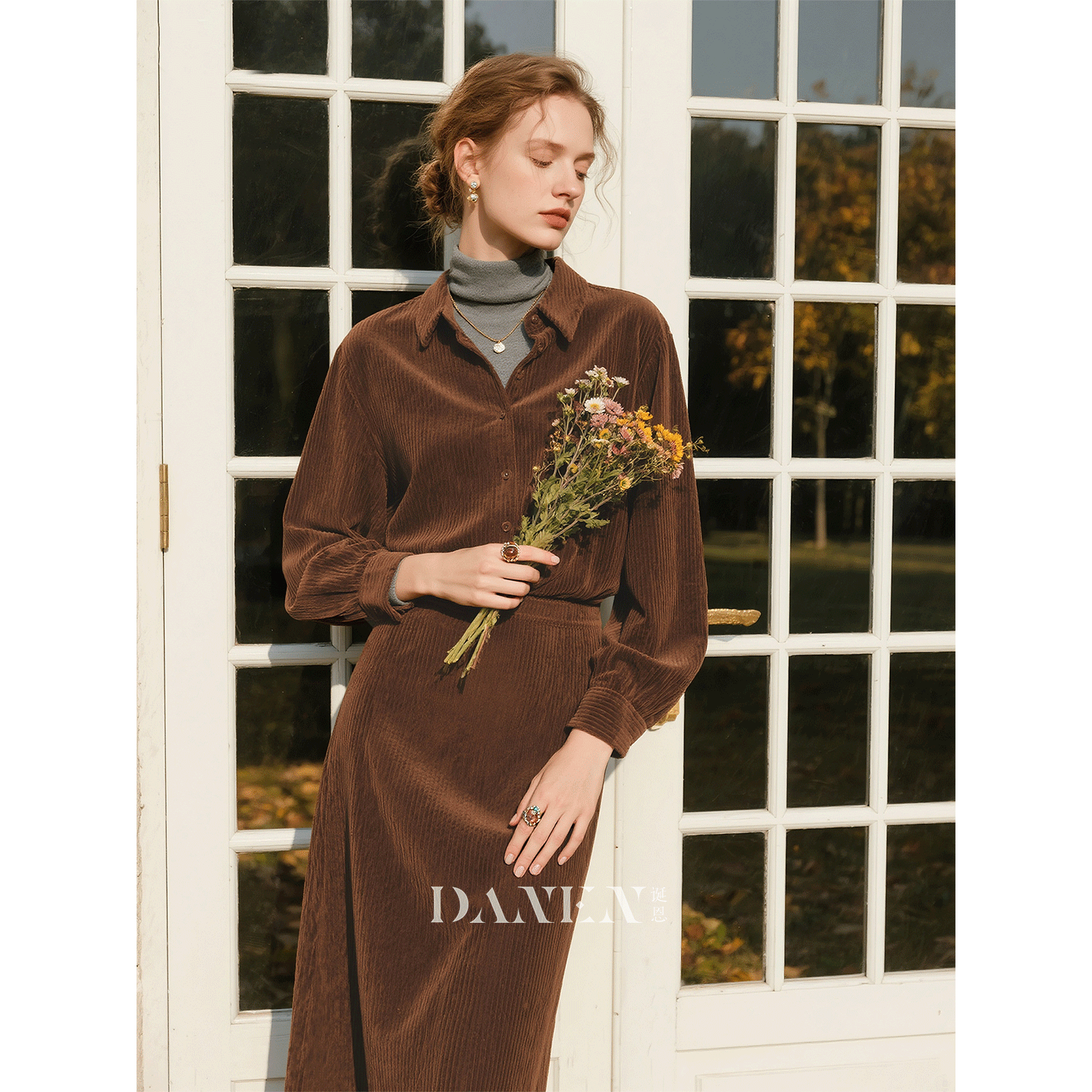 棕色纯棉灯芯绒衬衫半身裙两件套