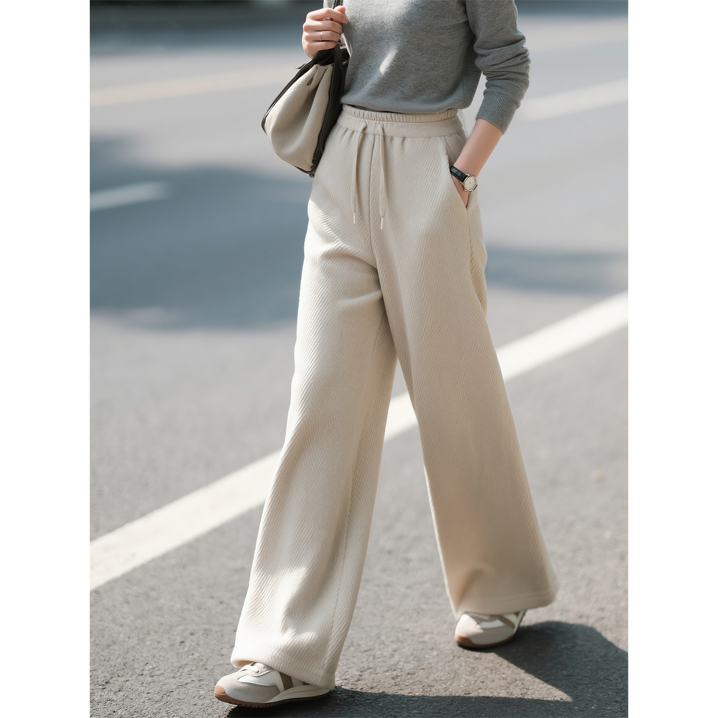 米杏色阔腿裤女2025年秋冬新款时