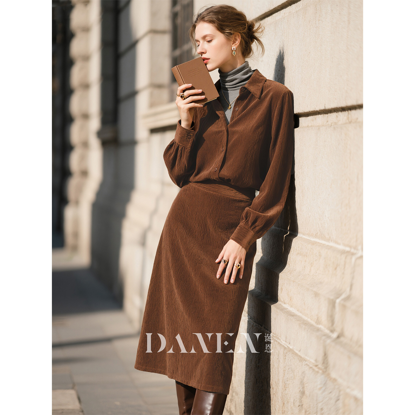 棕色纯棉灯芯绒衬衫半身裙两件套