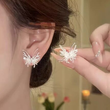 s925银针耳饰银色锆石烟花蝴蝶耳钉女小众设计感时尚气质百搭耳环