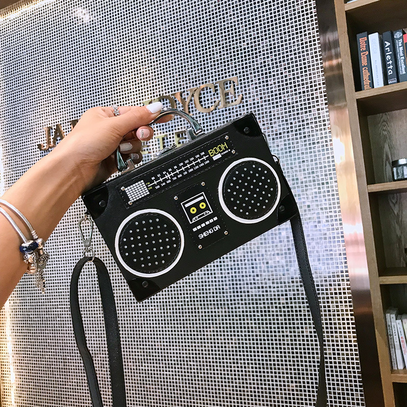 2020新款女士收音机锁扣可拆卸调节肩带单肩斜跨手提小方包女包抖|msdalam kategori Beg kulit/wanita/beg lelaki, beg Ms. - dari Buy2taobao.com untuk memberikan perkhidmatan ejen Taobao profesional membeli