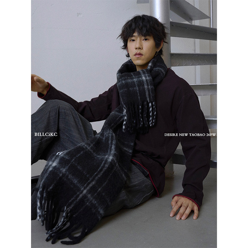 暗黑先锋小众设计格纹围巾