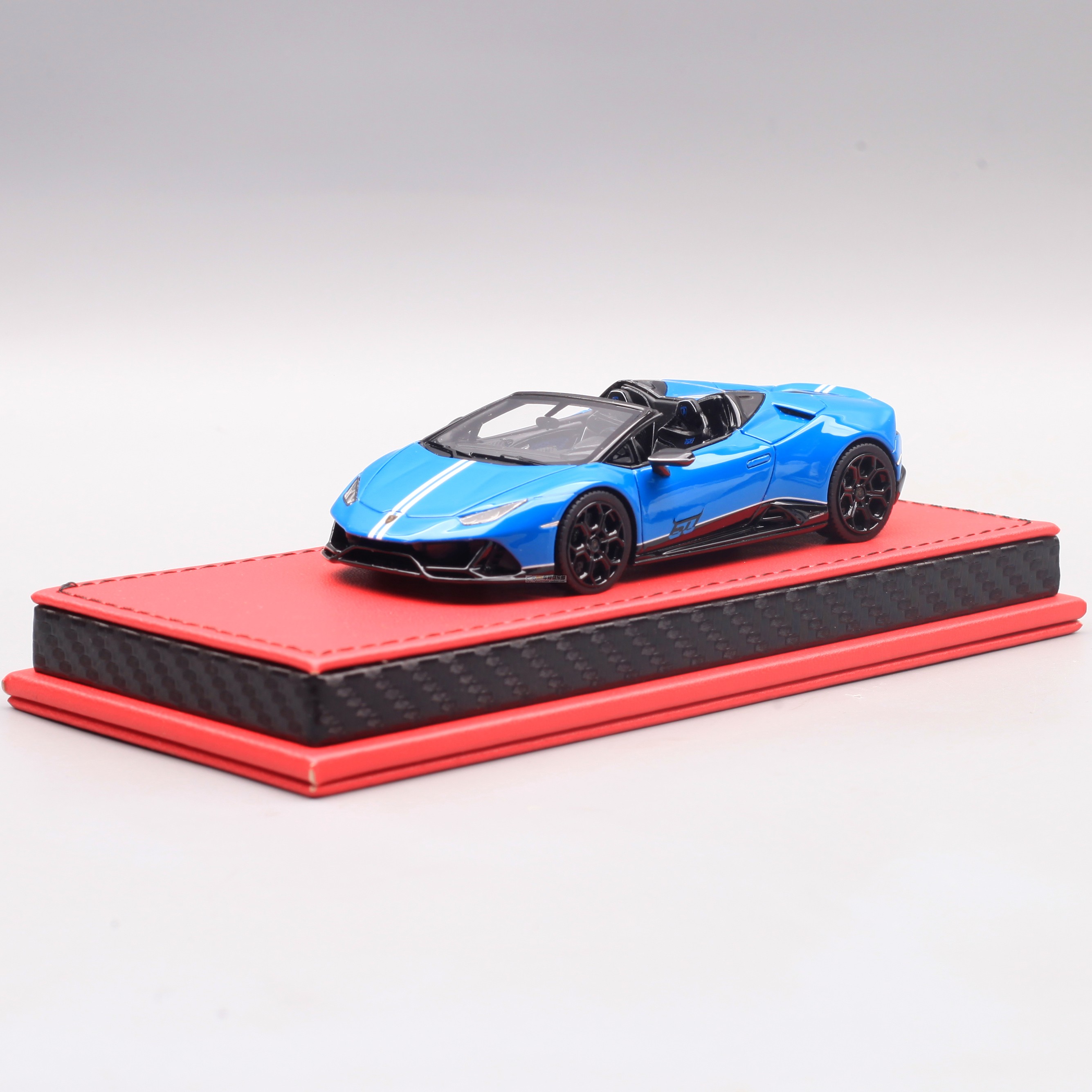 兰博基尼原厂1:43小牛Huracan Spyder EVO树脂超跑汽车模型MR代工-封面