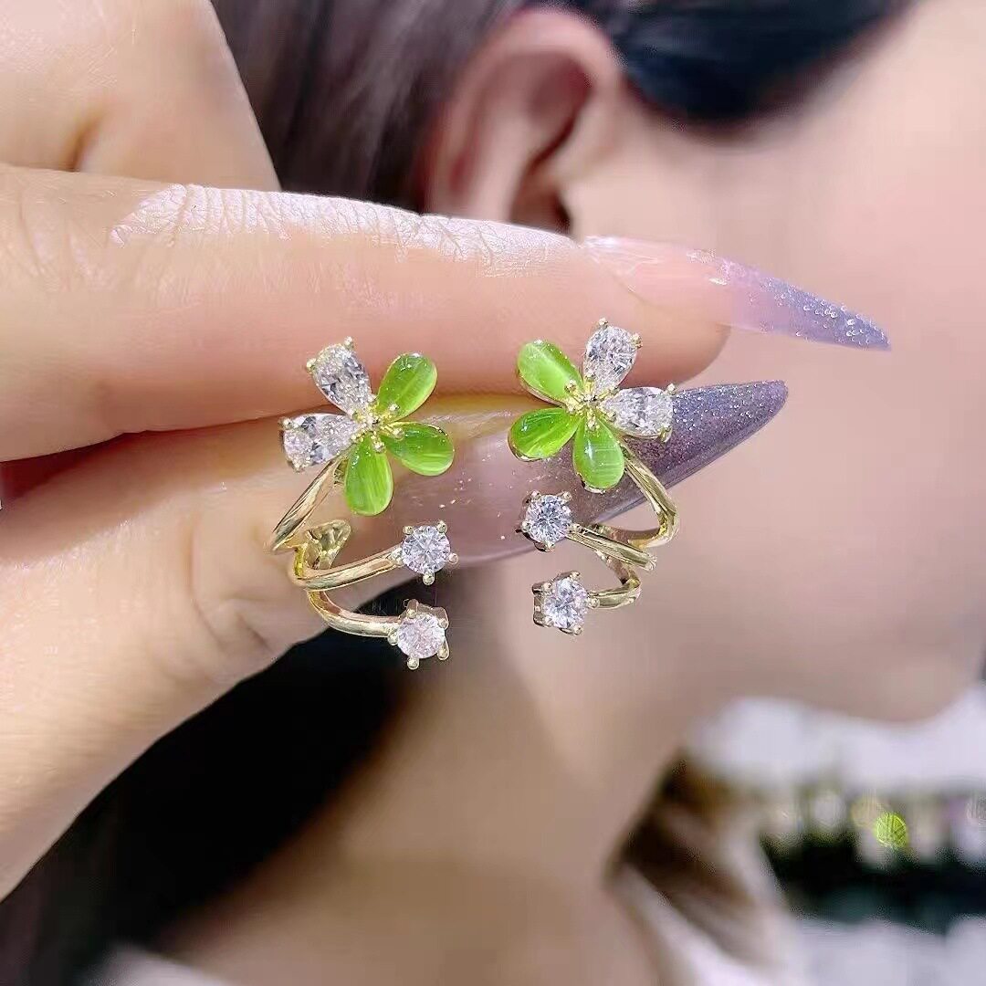 撤柜樱花耳钉小清新绿色耳环年新款小众设计感镶钻彩色猫眼石耳饰