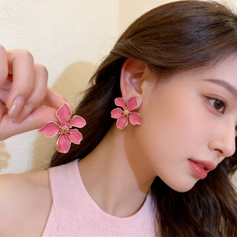 撤柜欧美爆款时尚滴油花朵耳钉女高级感气质简约个性潮流出游耳饰