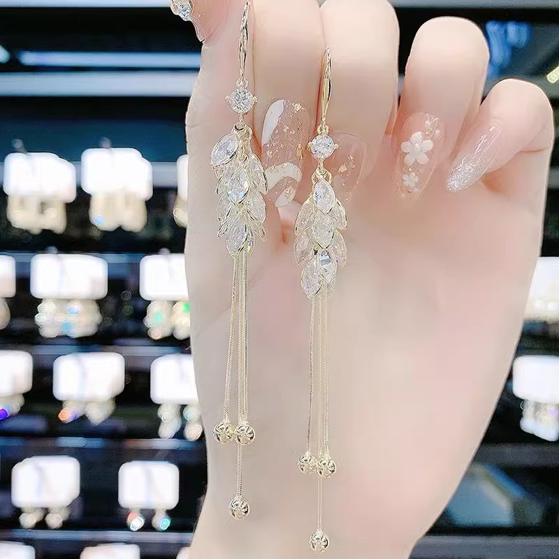 撤柜设计感时尚多层水晶串耳环气质长款流苏耳坠网红显脸瘦耳饰女