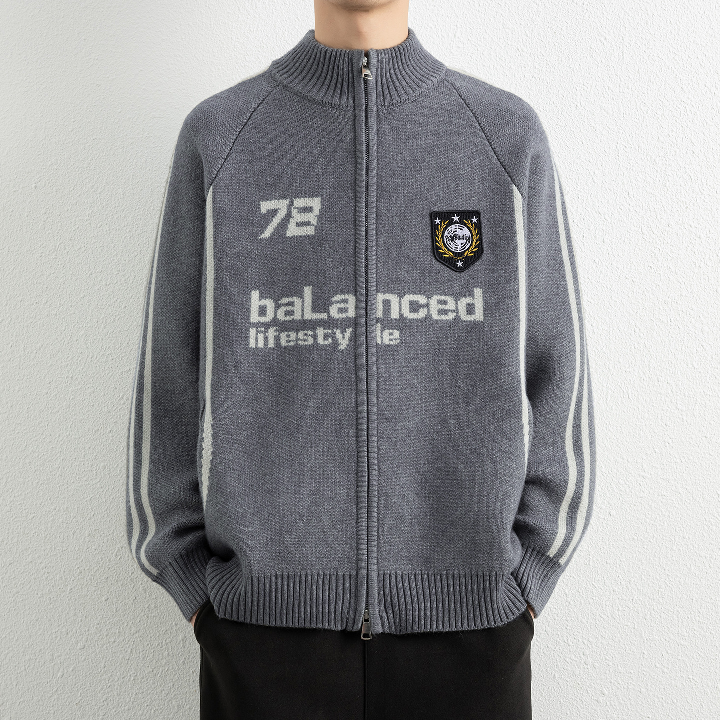 优选时尚针织开衫毛衣男立领拉链设计感冬新款青少年外套男