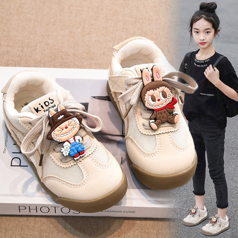 今年新品女童鞋新款季儿童运动鞋休闲阿甘鞋女孩拉布布轻便德训板