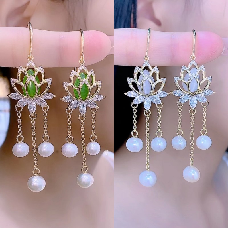 撤柜网红同款步步生莲流苏耳环女轻奢高级感复古珍珠长款耳钩耳饰