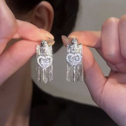 撤柜名媛风气质时尚前后戴锆石爱心流苏耳环高级感显脸瘦甜美长款
