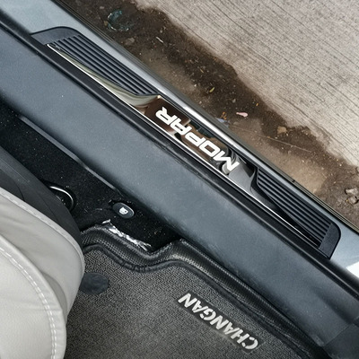 适用牧马人MOPAR专用不锈钢门槛条迎宾踏板车内装饰汽车用品改装