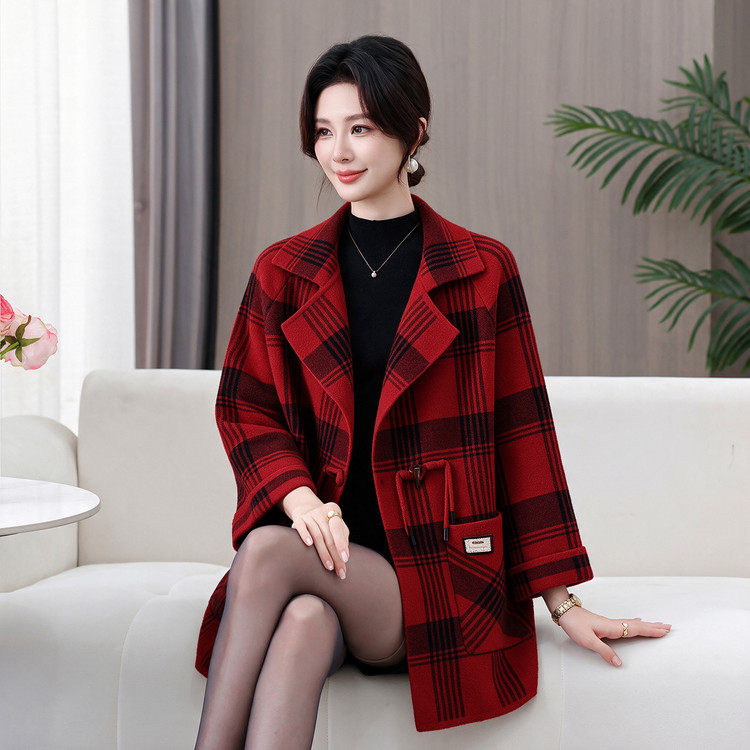 秋冬新款毛呢外套西装领中年女红毛呢外套
