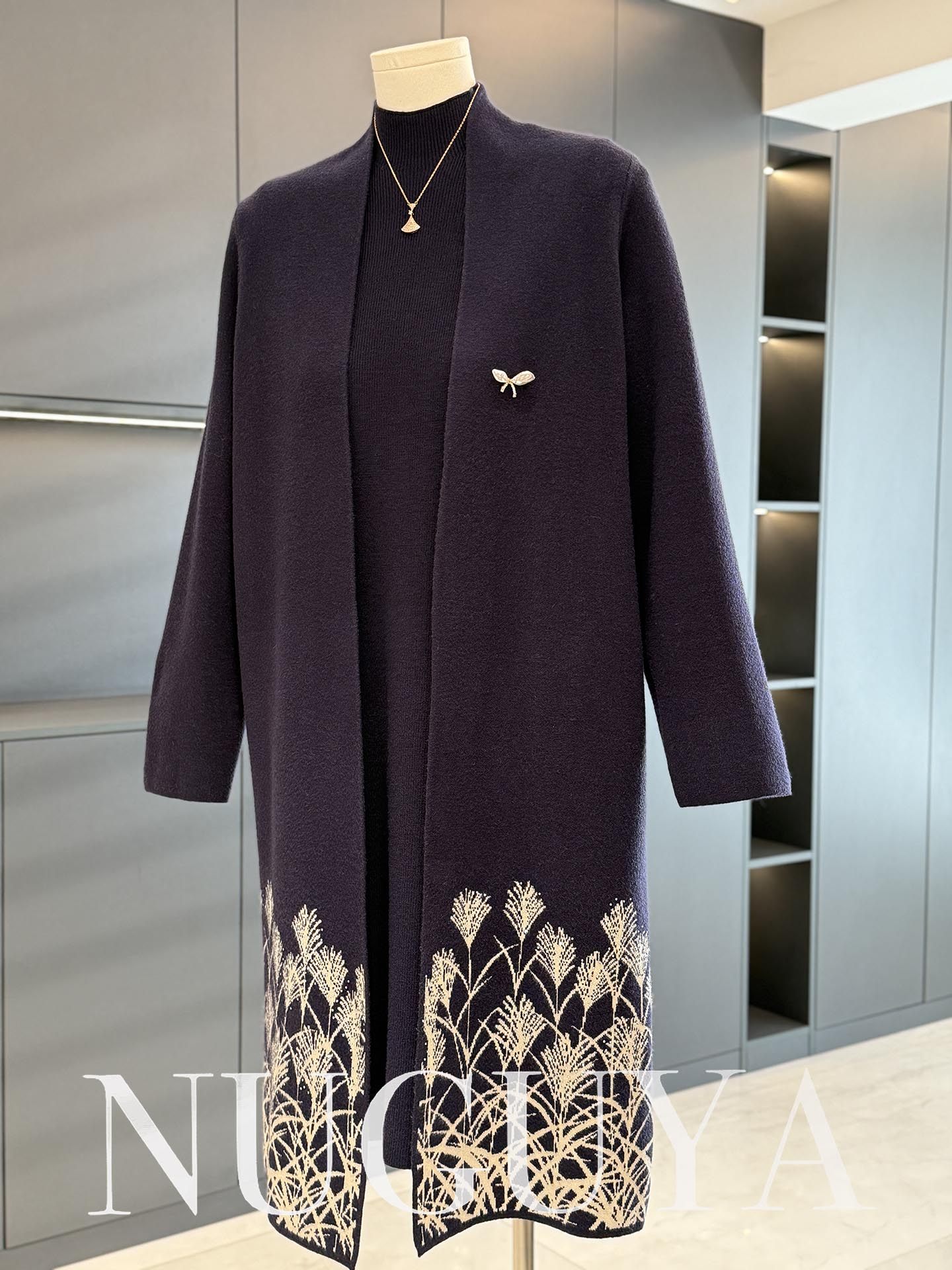 时尚洋气中老年针织连衣裙大衣套装冬装新款气质妈妈毛衣裙两件套