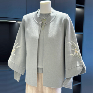 时尚中老年针织衫套装女开衫冬装新款奶奶上衣服大码妈妈装两件套