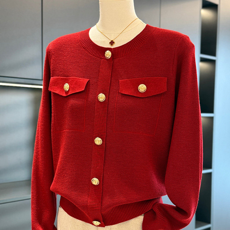 时髦洋气年轻妈妈装针织衫女2025年秋装新款上衣百搭中年人打底衫