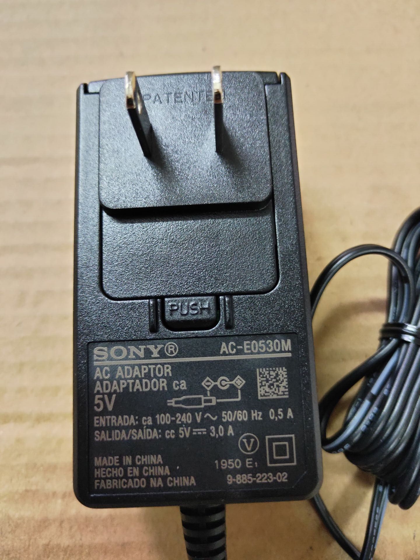 索尼蓝牙音响音箱5V3A电源线15v2.5A充电线SRS-XB3 SRS-XB30
