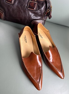 17号的下午| 尖头中跟 可踩跟两穿 复古女鞋