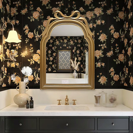 美式高档酒店壁挂墙面装饰镜法式复古化妆镜轻奢led智能浴室镜子