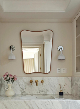 现代简约不规则装饰镜子轻奢高清led智能浴室镜卧室梳妆台化妆镜