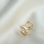 法式 简约耳扣女 小众贝母耳饰高级感耳环小巧精致气质金属耳圈新款