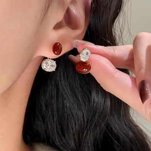 圣诞节新款 9折 红色滴油超闪锆石精致耳环耳坠节日耳钉女 新品