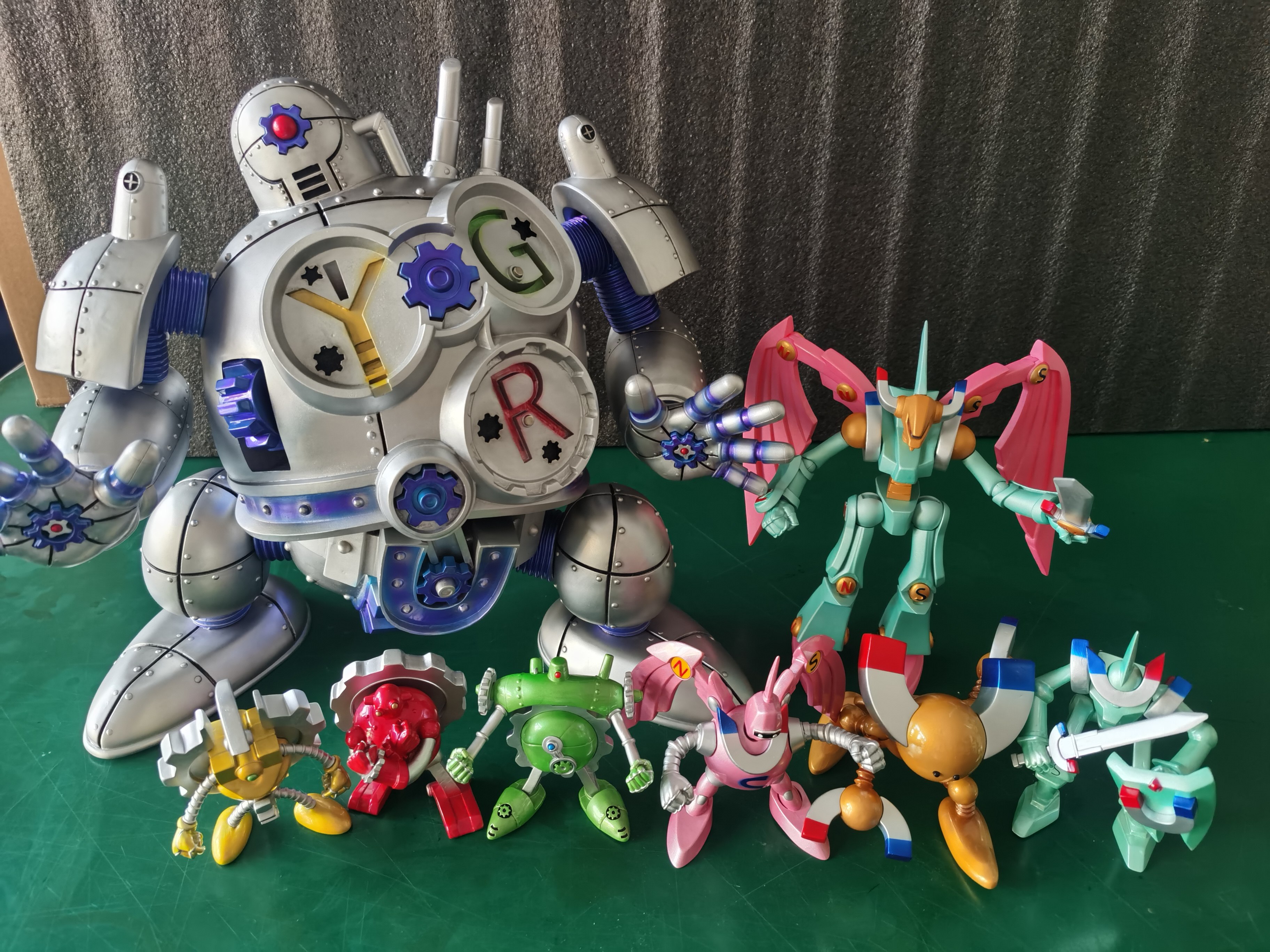 齿轮战士机动岩游戏王卡组武藤游戏小表手办现货机器人金刚gk雕像