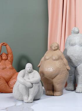 欧式创意胖女人瑜伽摆件轻奢风样板间瑜伽馆树脂工艺术人物装饰品