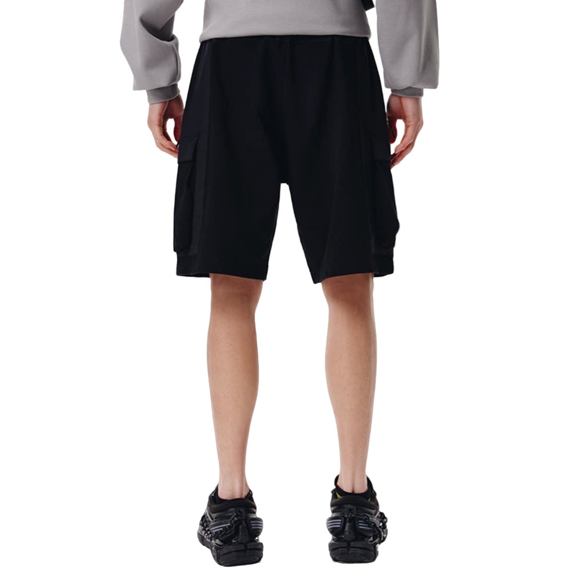 李宁 LNG都市机能系列薄款针梭织拼接插扣男士五分短裤 FHBB010