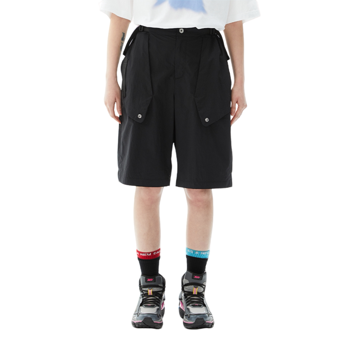 李宁 LNG都市机能系列薄款几何拼接机能五分男女款短裤FHBB008