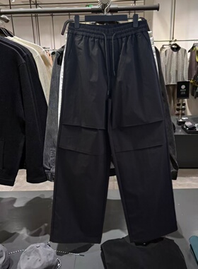 2026春季WLJZWFJT新款潮男装时尚休闲百搭宽松阔腿长裤UMY650009
