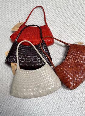 Dragon Diffusion 8943编织牛皮单肩腋下手提包法式复古