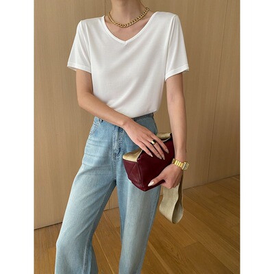亲肤面膜凉感 垂顺丝滑基础款纯色V领百搭短袖打底T恤SN5887