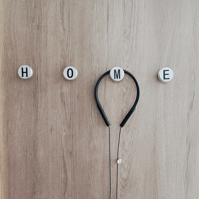 原创26英文字母挂钩入门玄关衣帽柜挂衣钩金属铝北欧ins装饰挂钩,家装主材,挂钩/挂衣钩,淘宝优惠券,粉丝福利购,淘宝优惠卷