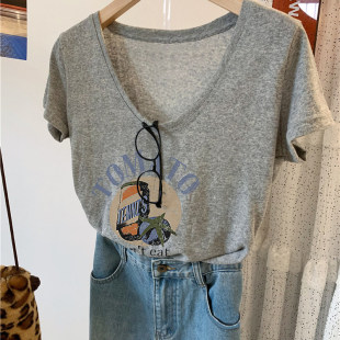复古流行低V领正肩透气短袖 美式 女显瘦T恤上衣ins潮 新款 2026夏季