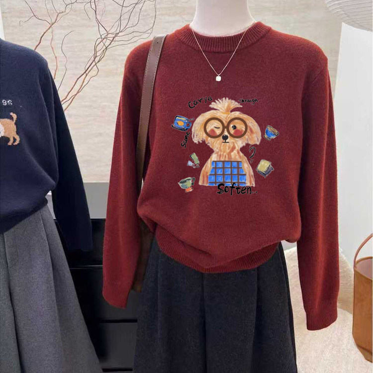 2026年酒红色喜庆针织衫女装圆领时尚减龄长袖百搭毛衣女保暖上衣