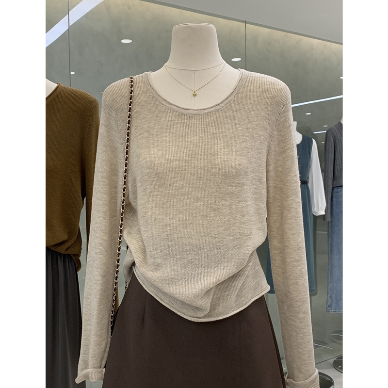 圆领长袖内搭女生上衣初秋穿搭