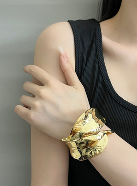 欧美夸张金属叶子开口手镯高级感