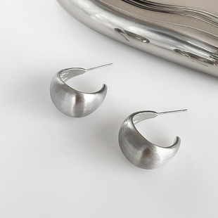 拉丝银环经典银色耳圈女小众设计高质感耳环新款冷性风气质耳饰潮