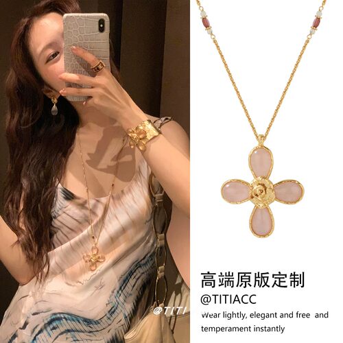 ins风金色熔岩玫瑰十字镶嵌项链女复古小众设计感百搭长款毛衣链