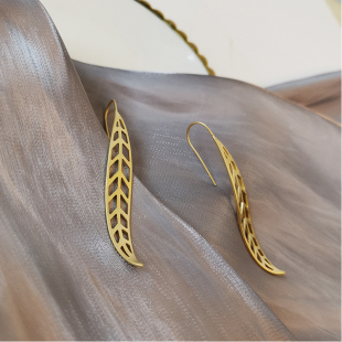 小众网红耳饰品女 柳叶气质韩国时尚 耳环2025新款 潮高级感哑金长款