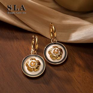 时尚 Acc私家 山茶圆形花朵珍珠简约气质耳环女 Love Simple