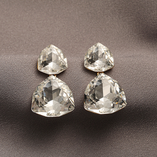 2025新款 Acc私家 水晶设计高级感耳饰百搭银针耳环女 Love Simple