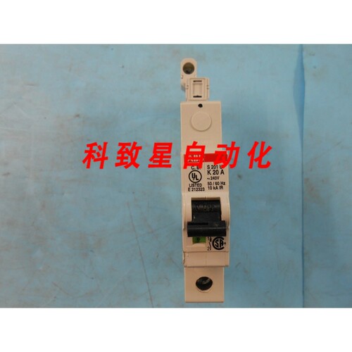 工业配件PL701U-K20 20A 断路器插头240V 50/60HZ