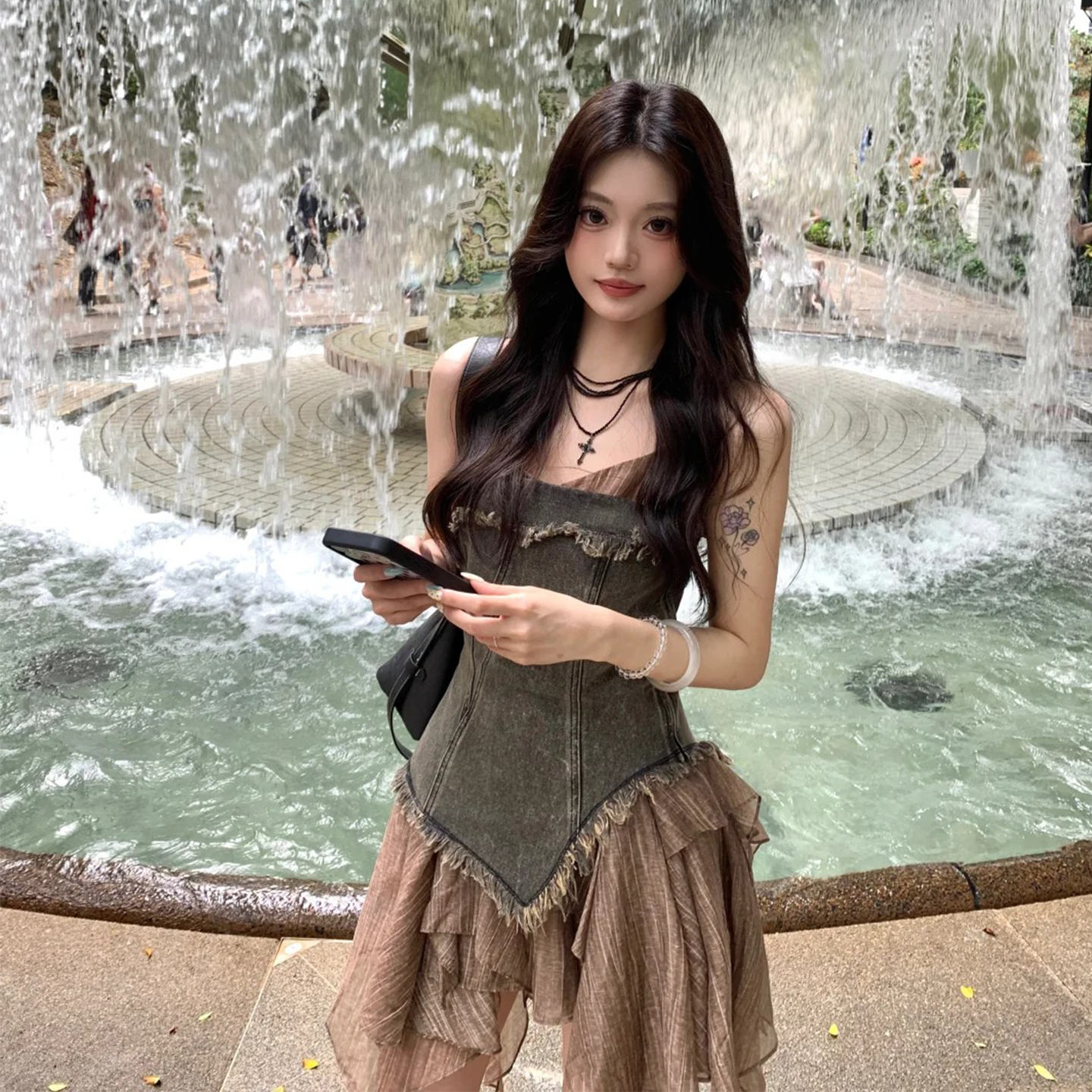 吊带连衣裙女2026夏季新款废土风沙漠穿搭显瘦美式辣妹牛仔两件套