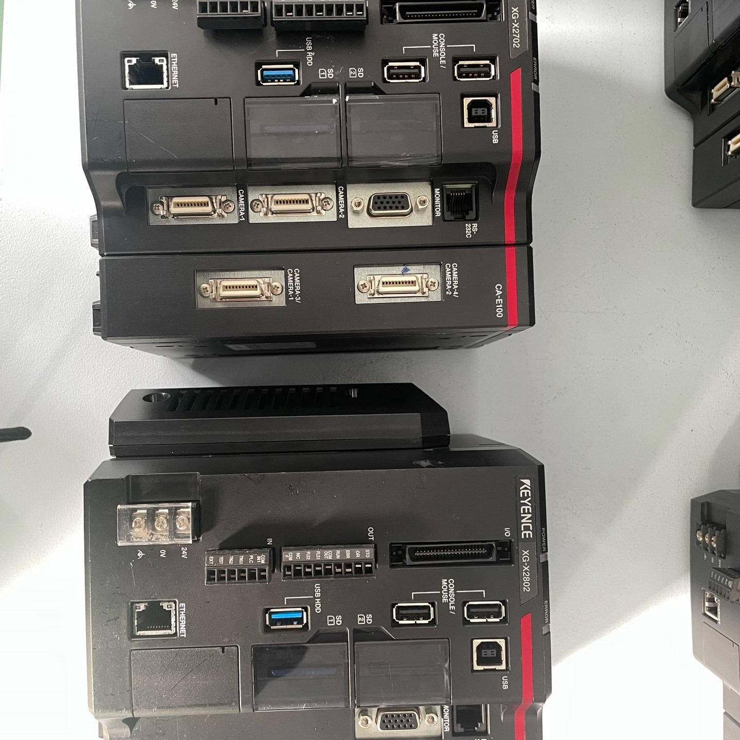 基恩士控制器，XG-2702,8