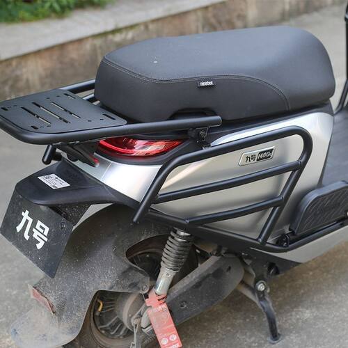 适用九M95C80C/N71保险杠